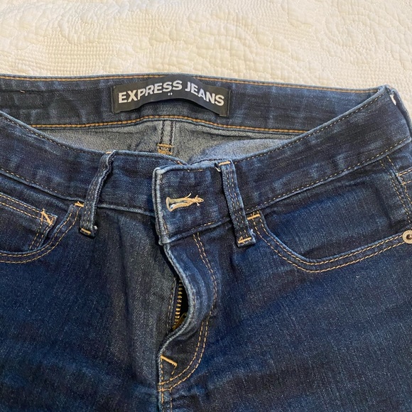Express skinny jeans size 4 short